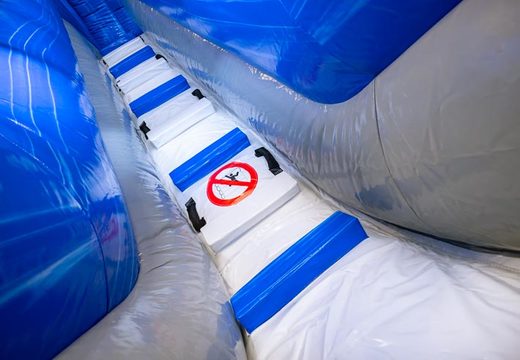 Toboggan aquatique gonflable D18 Waterslide en bleu blanc argent à vendre