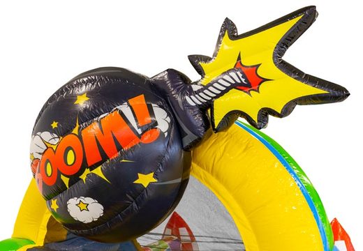 Achetez un parcours d'obstacles gonflable de 13m dans le thème Comic pour les enfants. Commandez des parcours d'obstacles gonflables en ligne maintenant chez JB Gonflables France