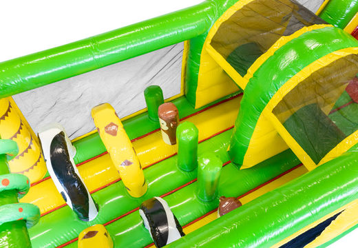 Achetez un parcours d'obstacles Jungle gonflable de 13 mètres de long pour les enfants.  Commandez des parcours d'obstacles gonflables en ligne maintenant chez JB Gonflables France