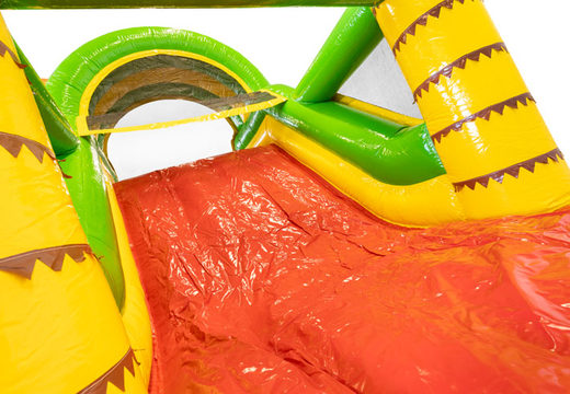 Achetez un parcours d'obstacles gonflable de 13m dans le thème Dinosaure pour les enfants. Commandez des parcours d'obstacles gonflables en ligne maintenant chez JB Gonflables France