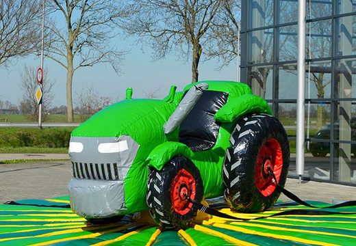 Videur gonflable avec tracteur de rodéo